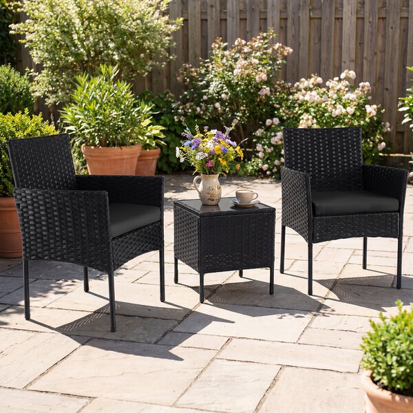 Costway Set mobili da giardino 3 pezzi in rattan con tavolino vetro temperato e 2 poltrone, Arredamento esterno per patio balcone e piscina Nero