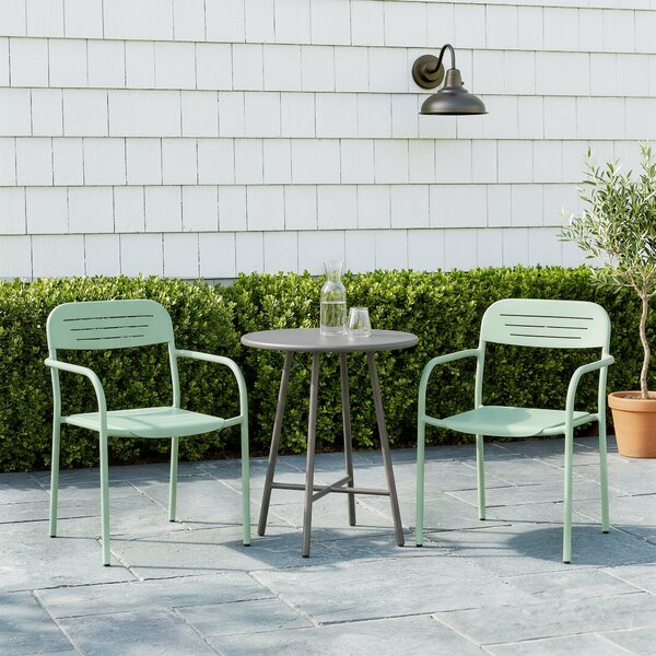 Outsunny Set 2 Sedie da Giardino Sedie da Terrazza Impilabili con Design a Lamelle e Braccioli 56 x 58 x 78 cm Verde | Aosom Italy