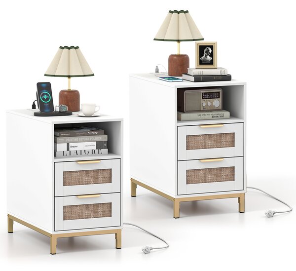 Costway Set di 2 comodini rattan stazione ricarica tavolino letto boho, Comodino ripiano aperto 2 cassetti gambe metallo camera soggiorno ingresso Bianco