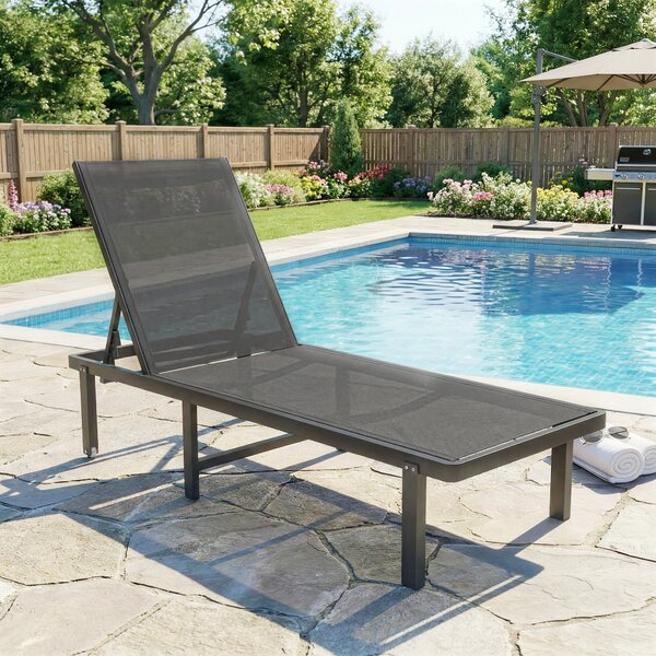 Outsunny Lettino Prendisole da Giardino con Ruote Reclinabile a 4 Posizioni e Textilene 530g/m² Grigio Scuro | Aosom Italy
