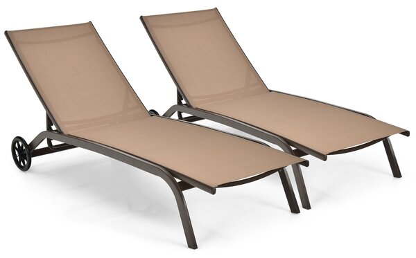 Costway 2*Chaise longue regolabile per piscina cortile giardino, Sedia a sdraio per cortile con ruote e tessuto ad asciugatura rapida Marrone