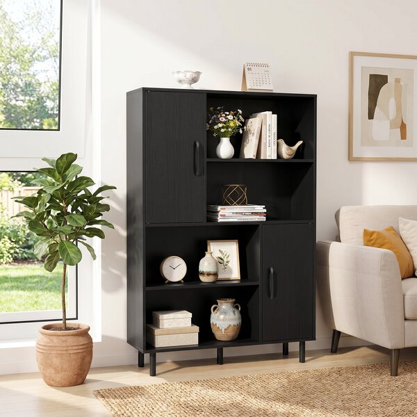 Costway Credenza mobile da cucina con 2 ante 4 ripiani aperti e 5 gambe in metallo, Libreria verticale in legno Nero