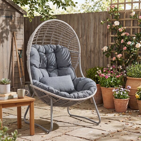 Costway Poltrona da giardino in pe rattan con cuscino imbottito sedile ampio e telaio in metallo, Sedia relax a nido max 150 kg Grigio