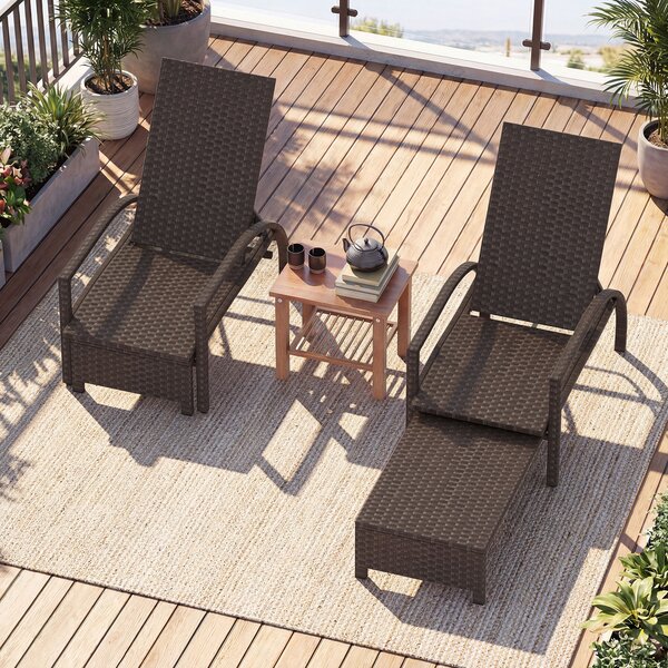 Costway Lettino prendisole pieghevole da giardino con schienale regolabile in 6 posizioni, Sedia da salotto in rattan con poggiapiedi