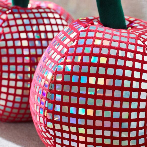 Cuscino decorativo in plush 25x30 cm Disco Cherries – Catherine Lansfield