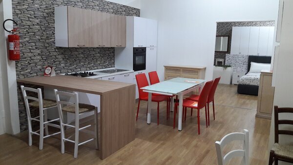 Tavolo da pranzo piano in vetro allungabile 110x70 h 76 (608)
