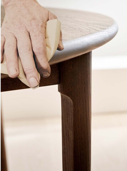 Tavolo da pranzo rotondo pieghevole in rovere marrone scuro ø 120 cm Noor - Hammel Furniture