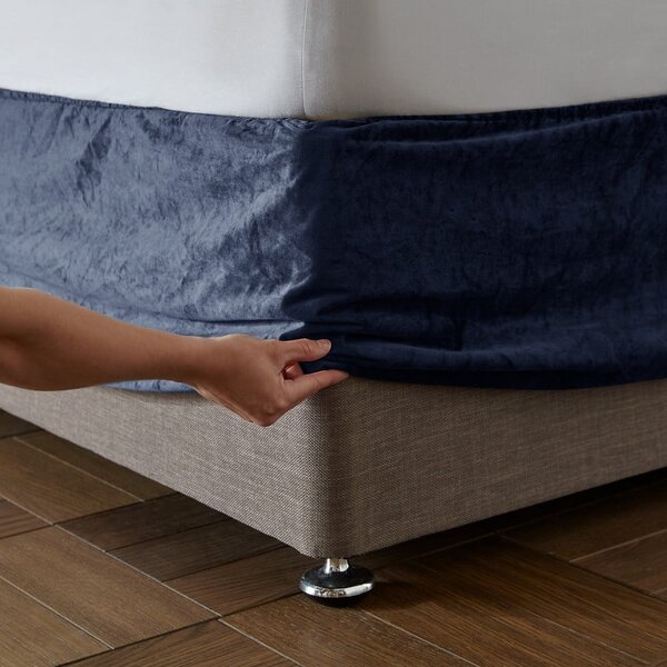 Coprirete in velluto blu elasticizzato 152x198 cm Kingsley - Catherine Lansfield