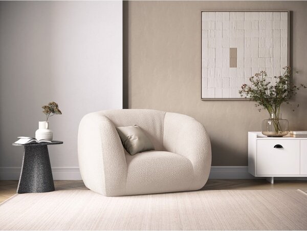 Poltrona crema in tessuto bouclé Essen - Cosmopolitan Design