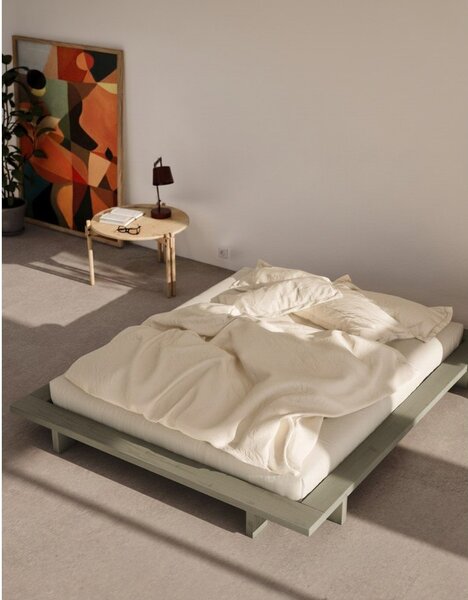 Letto matrimoniale color salvia in pino massiccio senza testiera con rete inclusa 160x200 cm Japan – Karup Design