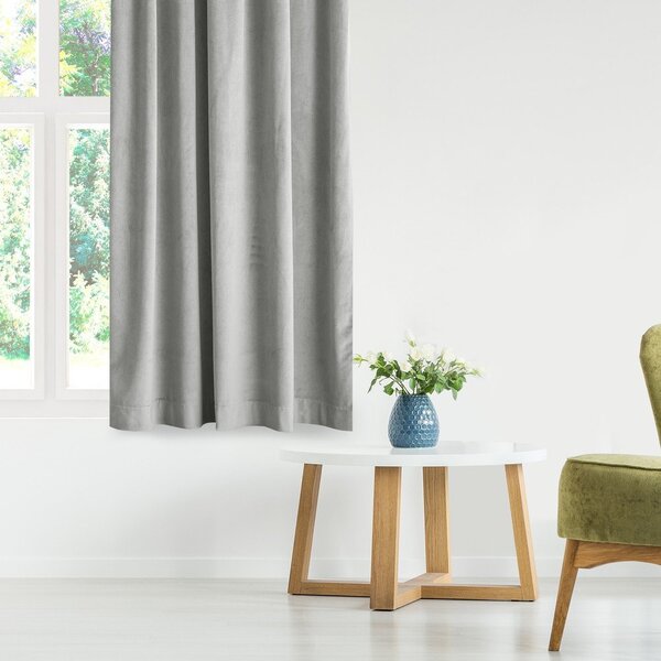 Tenda parzialmente oscurante grigio chiaro in velluto 140x245 cm Eyelets – Restilo
