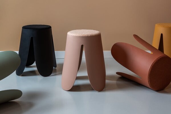 Sgabello in plastica rosa chiaro Savor - Leitmotiv