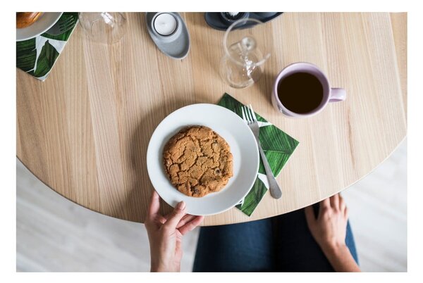 Tavolo da pranzo in legno massiccio naturale , ⌀ 90 cm Naïve - EMKO