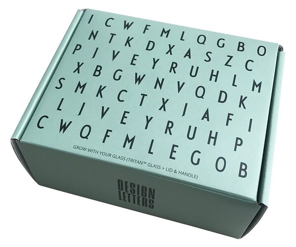 Tazza verde per bambini Cresci con la tua tazza Grow with Your Cup - Design Letters