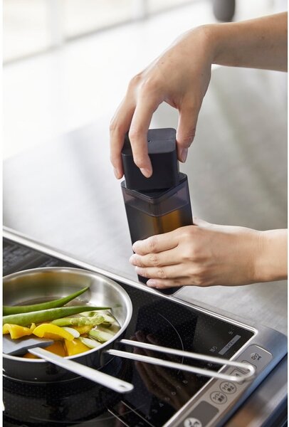 Contenitore per olio nero Yamazaki , 250 ml Tower - YAMAZAKI