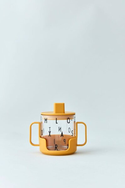 Manico giallo senape per tazza per bambini - Design Letters