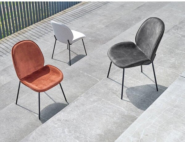 Sedia da pranzo grigia con base in metallo Hella - Canett