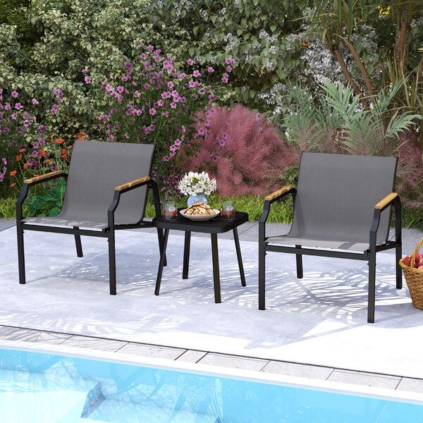 Costway Set da giardino a 3 pezzi poltrona e tavolo, Sedile in tessuto traspirante e braccioli in legno-plastica Grigio