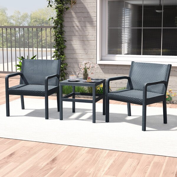 Costway Set di conversazione da esterno con 2 poltrone moderne in rattan e tavolino quadrato, Set di mobili da patio a 3 pezzi Grigio