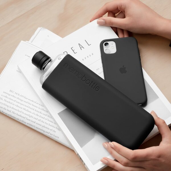 Manicotto per bottiglia in silicone nero SLIM Sleeve Slim - Memobottle
