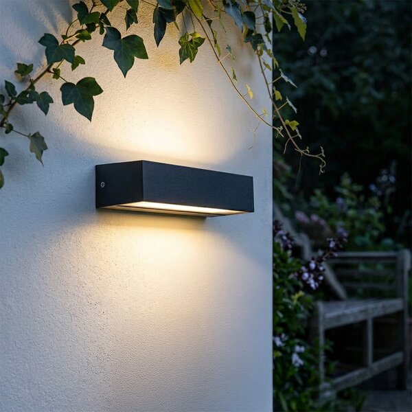 Lampada da parete moderna nera con LED IP65 - Steph