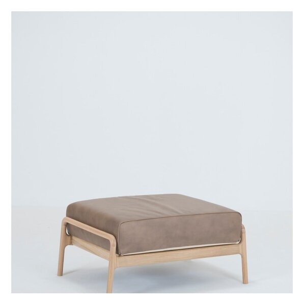 Poggiapiedi in pelle di bufalo marrone chiaro con struttura in rovere massiccio Fawn - Gazzda