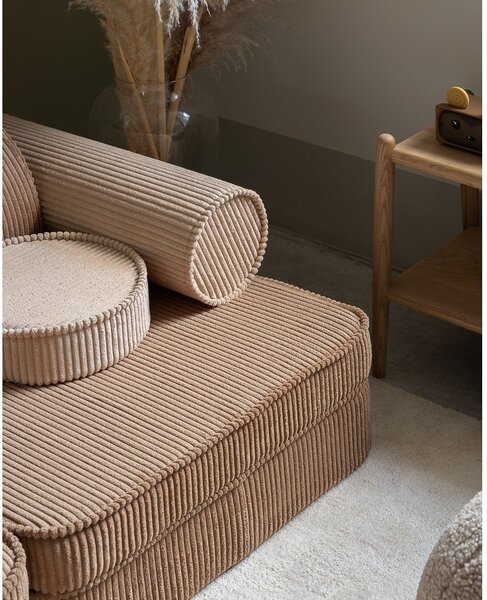 Divano per bambini marrone chiaro con rivestimento in velluto a coste 132 cm Settee – Wigiwama