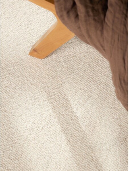 Tappeto color crema in lana tessuto a mano 140x200 cm Puristic Knots – Elle Decoration