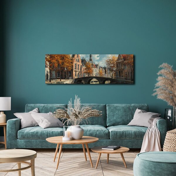 Quadro su tela – Architettura sopra il canale d'acqua