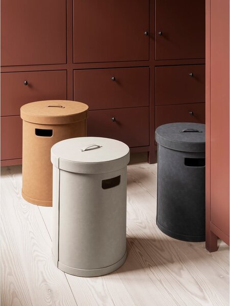 Cesta per il bucato beige in finta pelle 67,5 l Sahla M – Blomus
