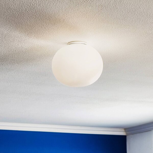 FLOS Plafoniera di design GLO-BALL, dimmerabile, Bianco / Opale, Soggiorno / Sala da pranzo, Vetro, Design, Plafoniera