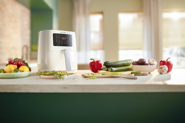 Philips Friggitrice ad Aria Airfryer L - 4 porzioni Capacit 4.1 Litri Potenza 1400 Watt Display LED colore Bianco - HD9252/00