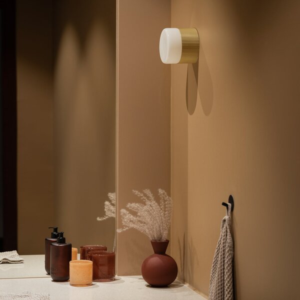 Plafoniera Globen Lighting, Hubble 12, dimmerabile, Dorato / Ottone, Bagno, Metallo, Scandinavo