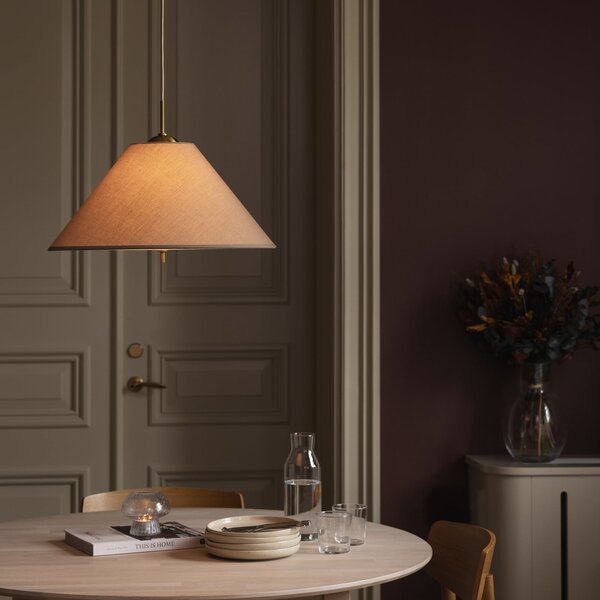 Lampada a sospensione Globen Lighting, IRIS, dimmerabile, Marrone / Ruggine, Soggiorno, Tessuto / Tessile, Scandinavo