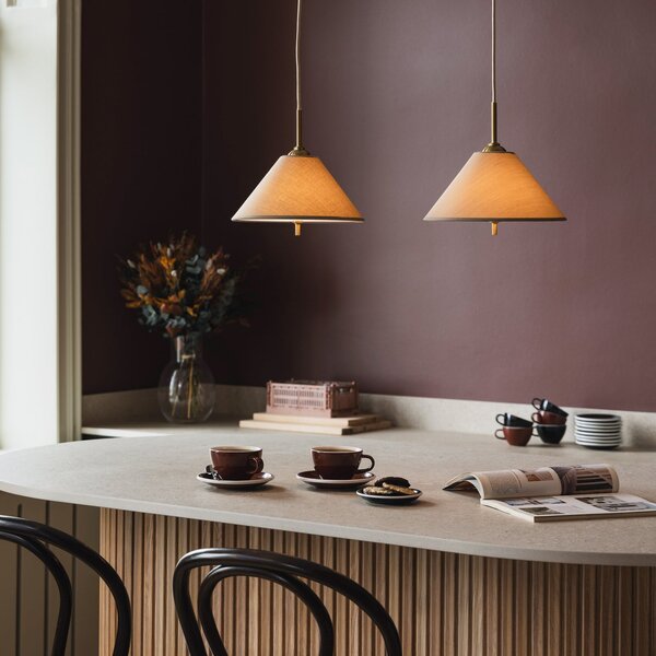 Lampada a sospensione Globen Lighting, IRIS, dimmerabile, Marrone / Ruggine, Soggiorno, Tessuto / Tessile, Scandinavo
