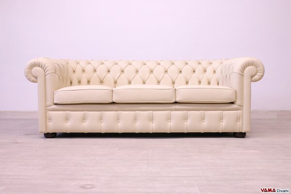 Divano Chesterfield 3 Posti in Pelle Beige