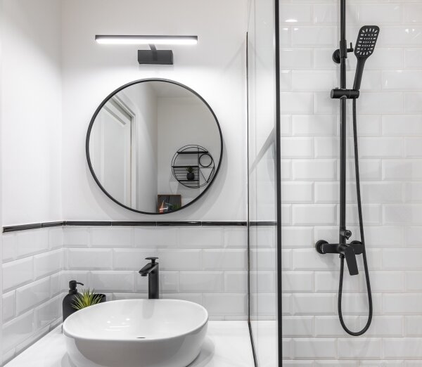 Illuminazione a LED per specchi da bagno LED/12W/230V 4000K IP44 60 cm