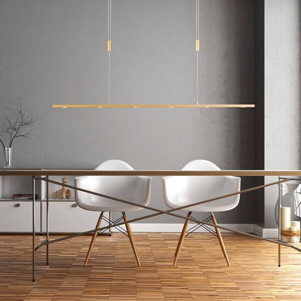 Lampada LED a sospensione Quitani Tolu, lunghezza 119 cm, ottone Tolu Quitani, dimmerabile, Ottone / Oro, Soggiorno / Sala da pranzo, Alluminio, Moderno