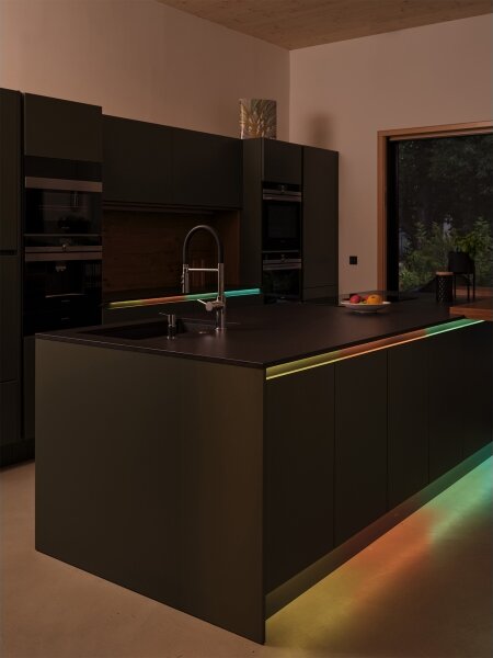 Osram - Striscia LED RGB dimmerabile SMART+ MAGIC 5 m LED/35W/230V Wi-Fi + telecomando