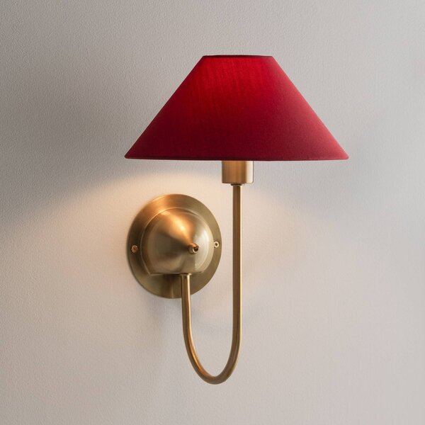 Globen Lighting Applique da parete IRIS, Rosso, Soggiorno / Sala da pranzo, Tessuto / Stoffa / Seta, Scandinavo, Applique