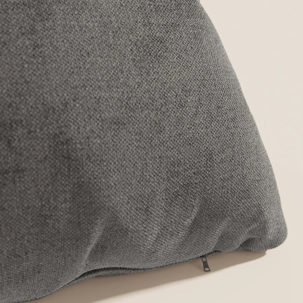 Strike cuscino disponibile in diversi colori realizzato in tessuto mor