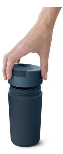 Tazza da viaggio blu scuro-antracite 450 ml Sipp - Joseph Joseph