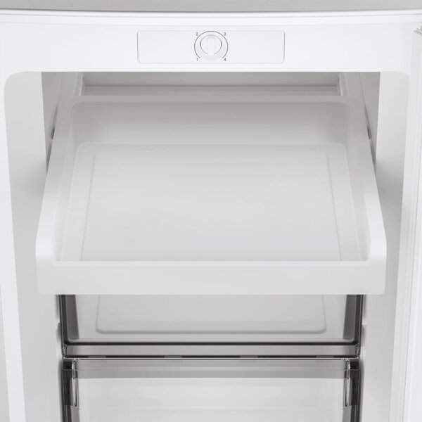 Candy Congelatore a Cassetti Verticale Capacit 163 Litri Classe energetica E Capacit di congelamento 7,5kg/24h colore Bianco - CUQS513EW