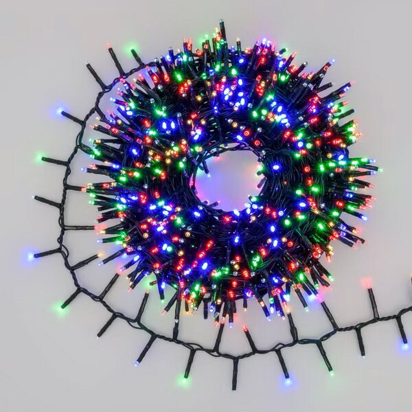 Catena di luci 41 metri da 1360 Led Mini Cluster Multicolore con cavo verde autospegnimento Wisdom