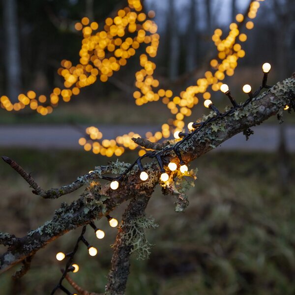 Catena di luci 10 metri da 500 Sfere luminose Led Bianco Caldo con cavo nero e autospegnimento Wisdom