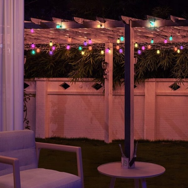 Catena decorativa solare LED RGB, 15 LED, 18 funzioni, USB, 6 m, IP44, nera