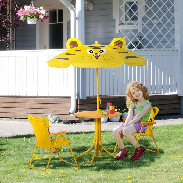 Outsunny Set da Giardino 4 Pezzi per Bambini con Tavolino Rotondo, 2 Sedie Pieghevoli e un Ombrellone Regolabile, Giallo | Aosom Italy