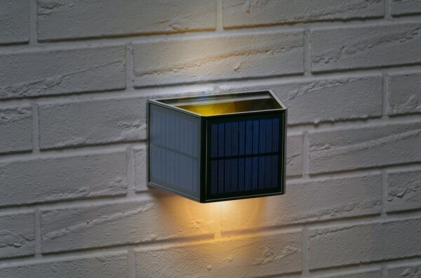 Grundig - Applique solare a LED, 3,7 V, 1800 mAh, IP44