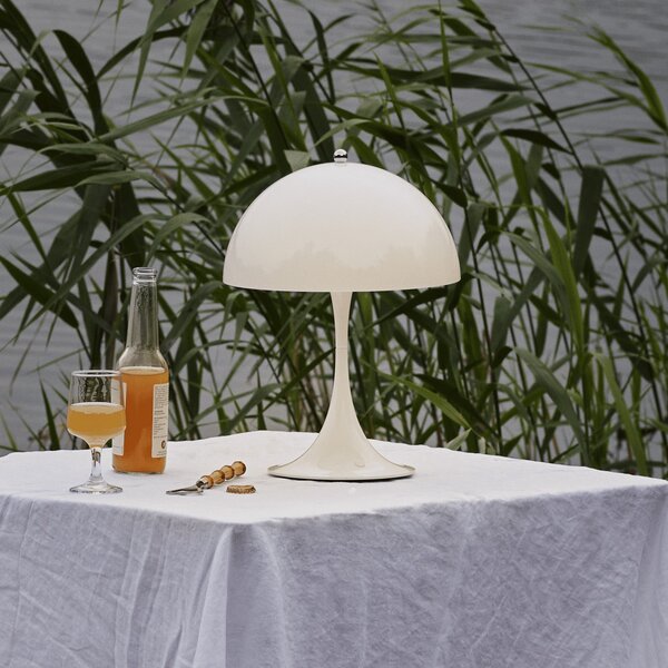 Lampade da tavolo Louis Poulsen, Panthella 250, dimmerabile, Bianco, Soggiorno, Plastica, Moderno