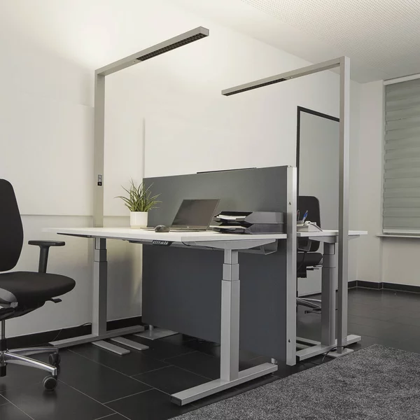 Arcchio Lampada da terra per ufficio Jolinda, set di 2, argento, 4.000 K Jolinda Arcchio, dimmerabile, Alluminio / Grigio / Zincato, Studio / Ufficio, Alluminio, Moderno